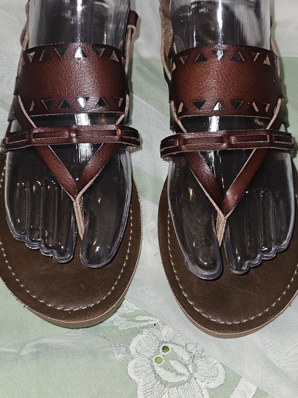 Mossimo Supply Co. Brown Faux-Leather Toe-Loop Sandals